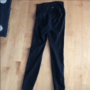 COPY - Lululemon Wunder Under Leggings